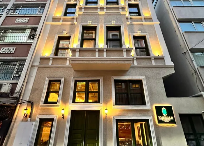 Emerald Mansion Hotel